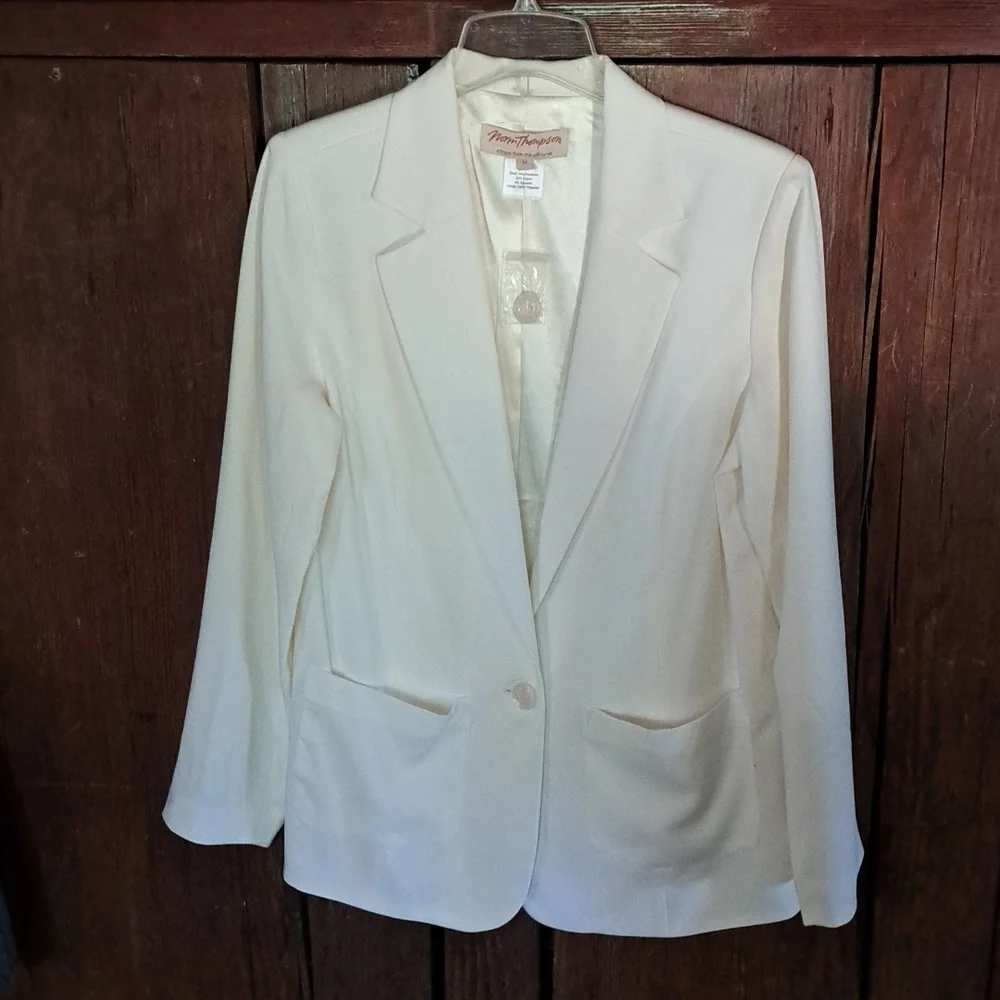 Norm Thompson cream blazer - Picture 1 of 5